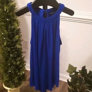 Cable & guage Round Neck Halter Top